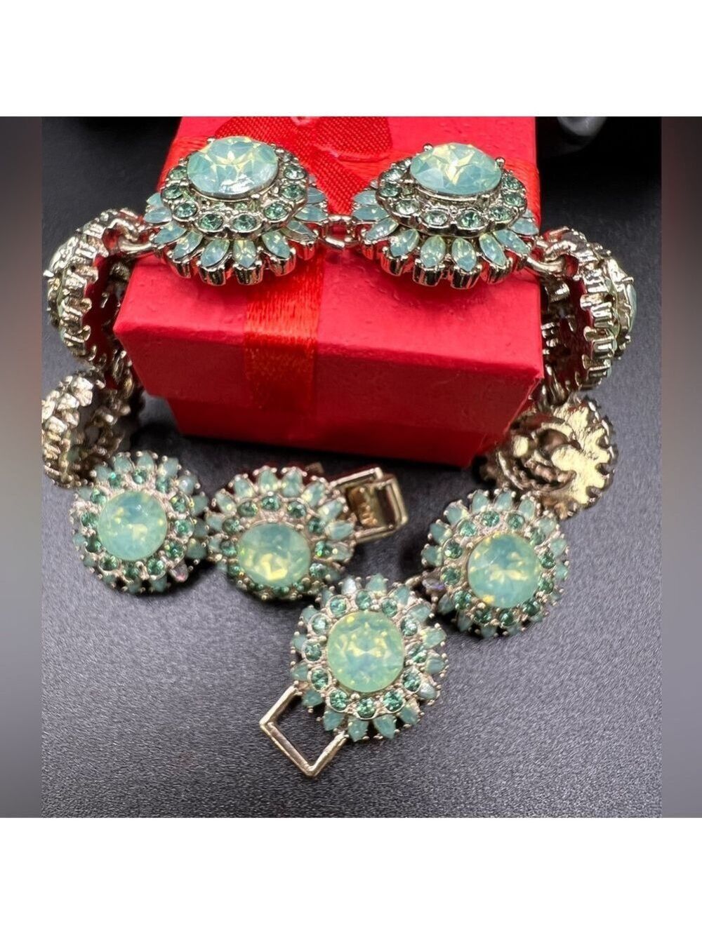 Exquisite Large Round Pacific Opal Crystal Floral Cluster Bracelet - Picture 12 of 12